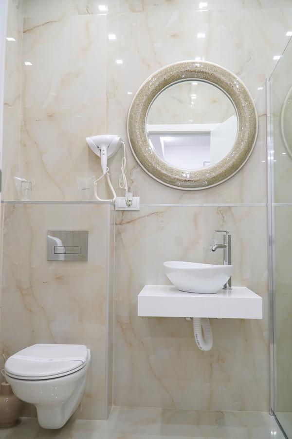Sunny Hill Garden Bed & Breakfast Stara Pazova Bagian luar foto