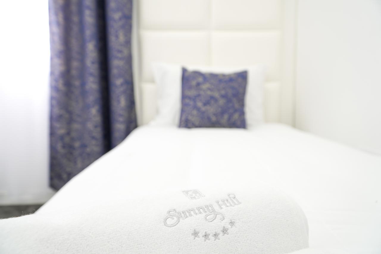 Sunny Hill Garden Bed & Breakfast Stara Pazova Bagian luar foto
