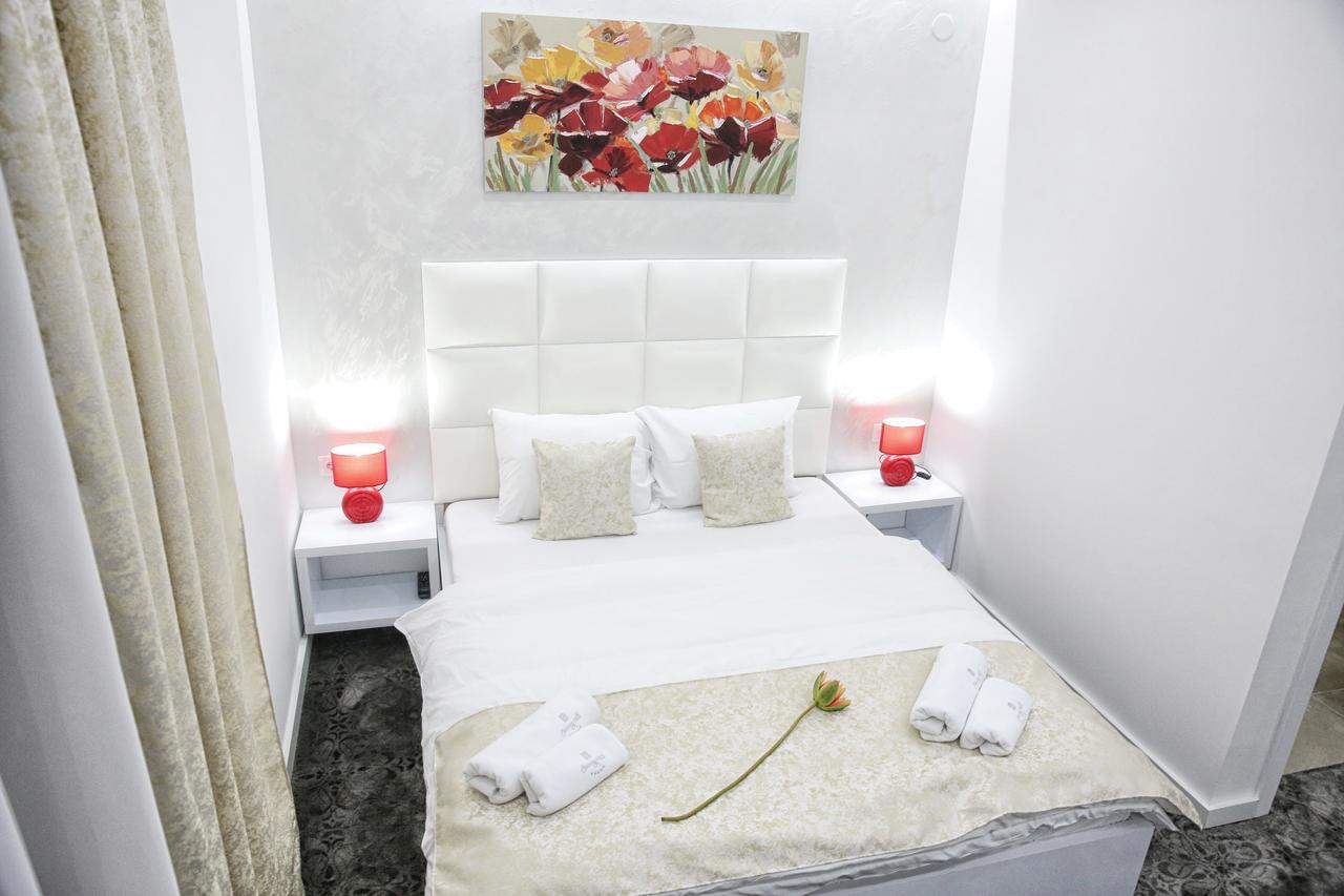 Sunny Hill Garden Bed & Breakfast Stara Pazova Bagian luar foto